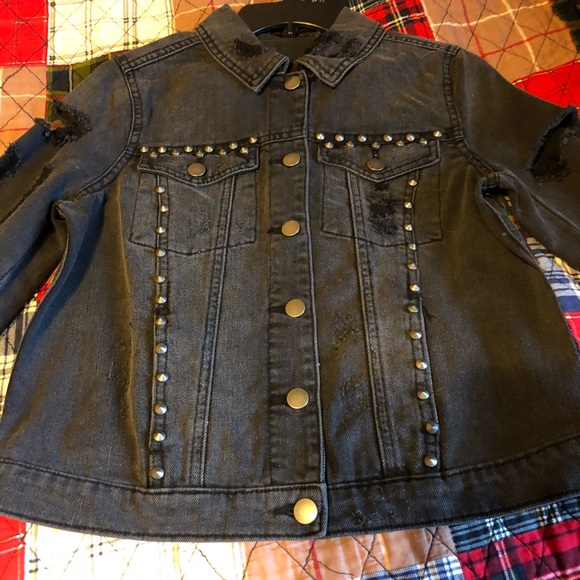 Madden Girl Jackets & Blazers - Madden Girl Junior Black Studded Stressed Jacket